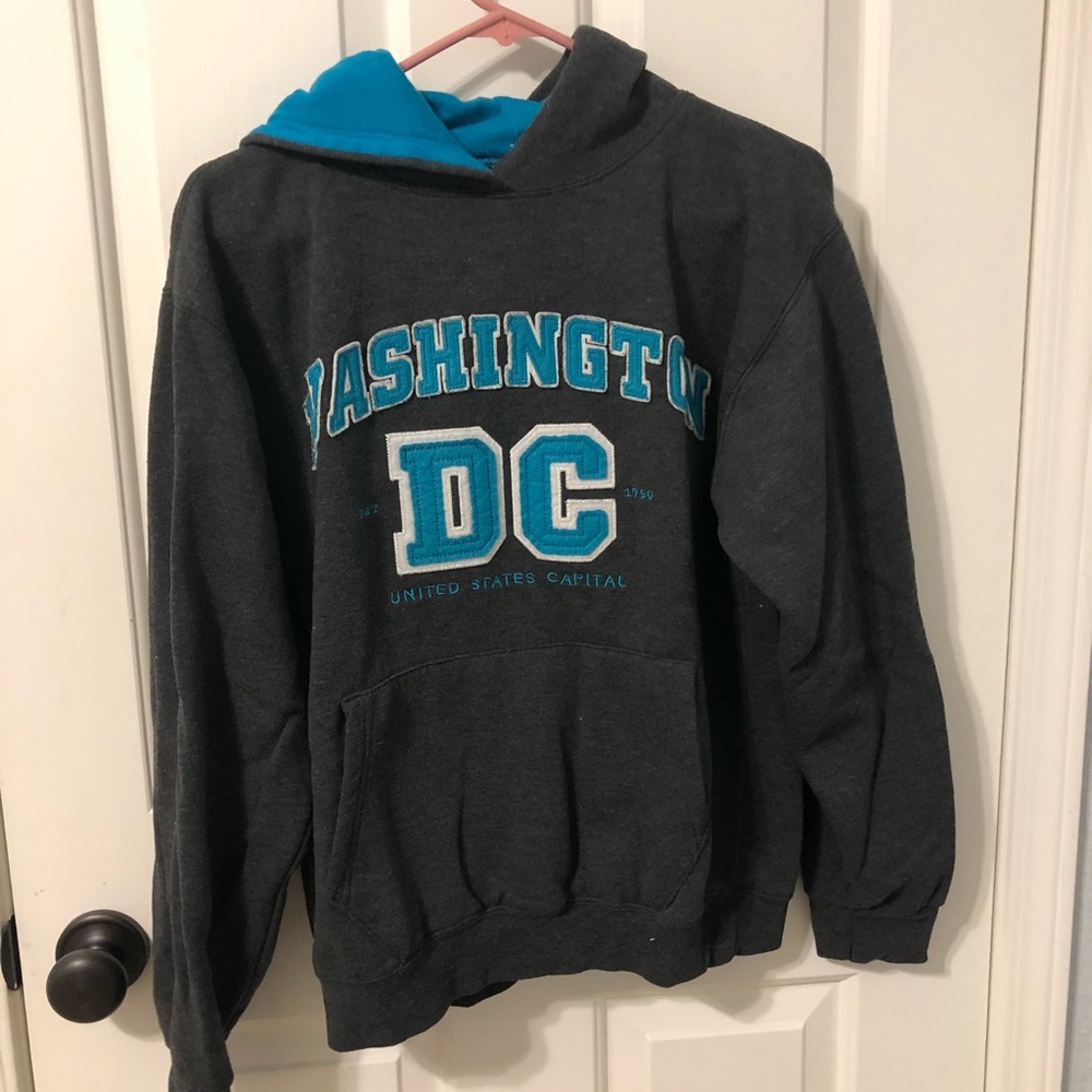 Washington DC blue and grey sweatshirt